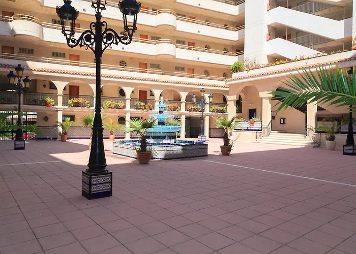 Uhc Cordoba Family Complex