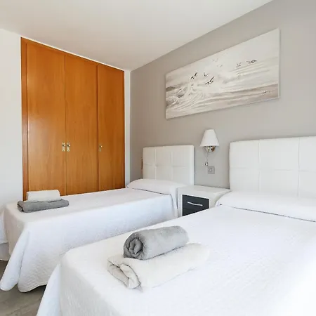Uhc Cordoba Family Complex Σαλού