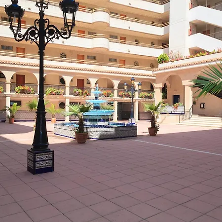 Uhc Cordoba Family Complex